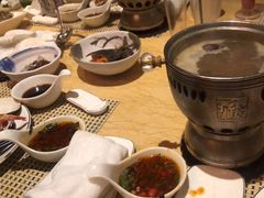 -雍和会海鲜姿造自助(湖东路店)