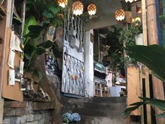 -懒鱼时光馆(沙坪坝店)