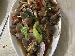 -覃记海鲜美食餐厅