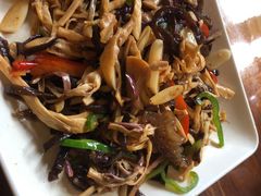 -小厨子私房菜·云南美食店