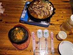 -百年石锅饭·朝鲜族传统民餐