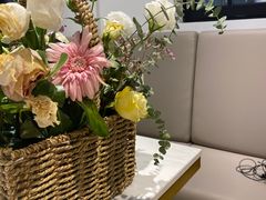 -Fridi Patisserie Cafe