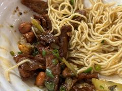 -阿阳牛腩腌面店