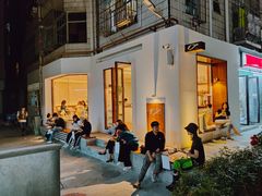 -Line 咖啡(石厦花园店)