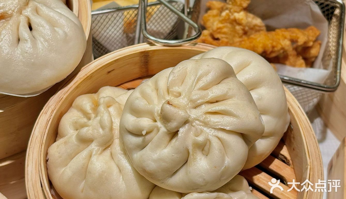 郑州！跟着大学生吃到了…宝藏牛腩煲！！！