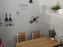 -官渡李记小锅米线(新亚洲体育城百合园东北)