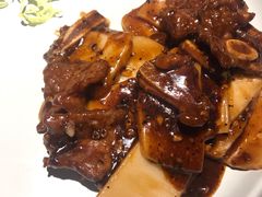 黑椒牛仔骨炒年糕-绿茶餐厅(乐峰广场店)