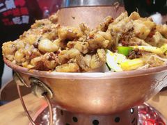 -炉小二铜锅牛蛙•川湘菜(三里屯店)