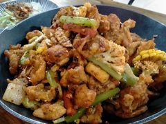 干锅牛蛙-靓蛙馆