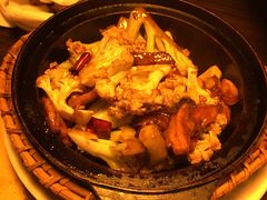 大马虾酱花菜小炒肉-来龙里 精致 东南亚餐室(万象城店)
