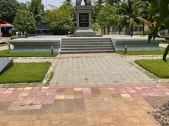 -吐斯廉屠杀博物馆