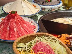 -鸿姐老火锅(静安店)