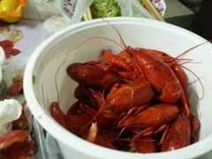 -巴厘龙虾·榜首油焖大虾(音乐学院·沿江酒馆店)
