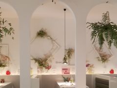 -春树下·树屋花房西餐厅(罍街AS1980店)