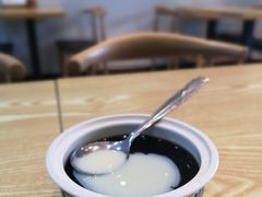 -梧州双钱龟苓膏(丽港航母店)