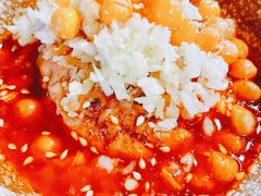 极品杠上脑花-拐枣巷小串串(财大店)
