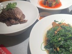-吴越荣记苏州菜·松鼠桂鱼100%活鱼现做(斜塘老街店)