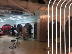 -BULB STUDIO 巴柏明星发型工作室