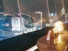 -Hi City·城市之巅