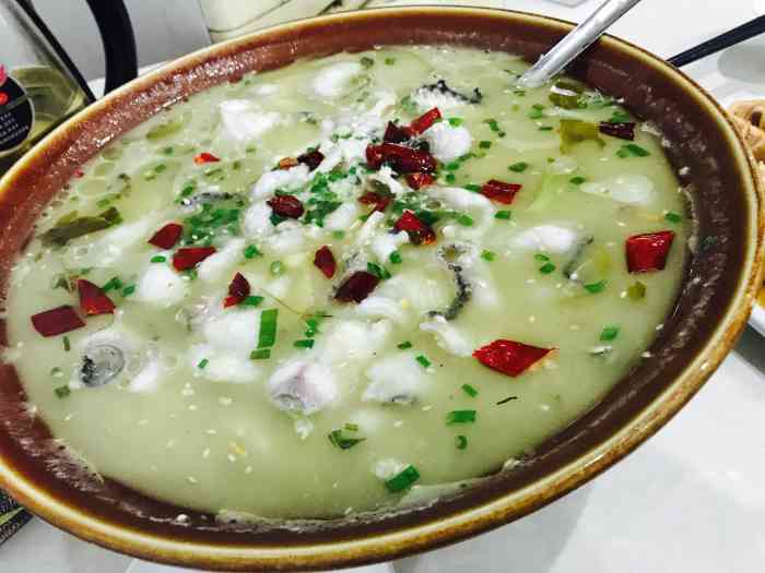 飘香馆(惠阳路店)-"到太仓出差 同事熟门熟路带我们到这家吃午.