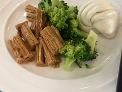 -南昌禧悦丽尊酒店(红谷滩秋水广场店)