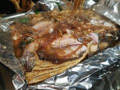-愿者上钩·纸包鱼(翻身店)
