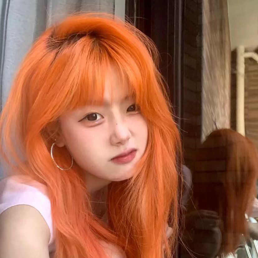 超级显白的脏橘色夏日染发