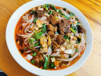 正宗黔西牛肉粉