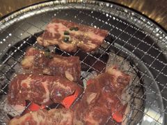 -山川小町·极番烧肉(新地假日广场店)
