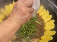 -边江铁锅炖鱼(振八街店)