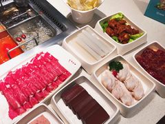 -海底捞火锅鲜切牛肉主题店(长寿路店)