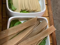 -龙虾风暴(松江店)