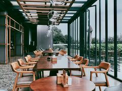 靠窗位-江滨壹号艺文空间复合餐厅(闽江大道店)