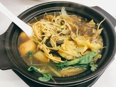 素砂锅-金陵老丁家馄饨(新街口店)