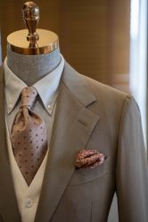 -优刻西服西装定制(金轮国际广场店)