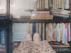 -钟书阁(松江泰晤士小镇店)