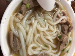 猪杂河粉-新园饮食店(香洲总店)