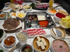 -海底捞火锅(长宁路龙之梦店)