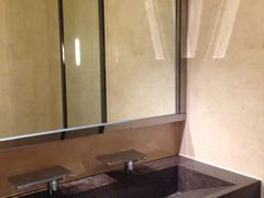 -广州天河希尔顿酒店