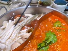 -左庭右院鲜牛肉火锅(浦江欢乐颂店)