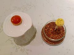 鸭肝百香果酱棒棒糖-王府半岛酒店·Jing法餐厅及酒吧