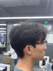 -藤野造型烫发染发