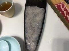 芝士爆浆虾滑-洪氏嗨捞·猪肚鸡火锅(阳光天地店)