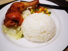 鸡腿饭-自然博物馆新馆2楼餐厅