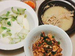 -佬麻雀·新湘菜(东方宝泰店)