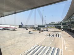 -鄂尔多斯伊金霍洛国际机场
