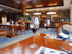 大堂-V Bar海景扒房(北海湾惠龙万达嘉华酒店)