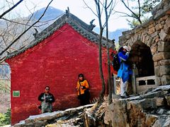-藏山旅游风景区