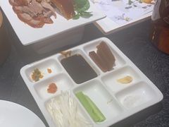-正德楼果木烤鸭·渔家菜(东港店)