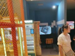 -不可思议减压馆·解压博物馆·摔碗发泄·团建定制